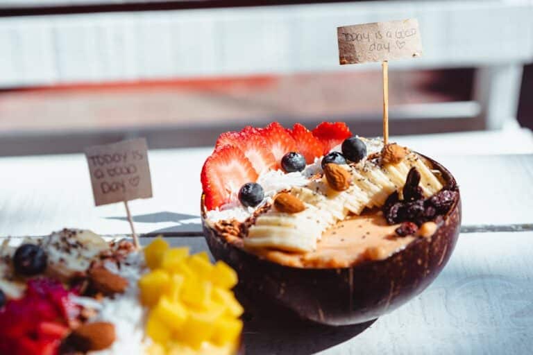 acai bowl topping ideas