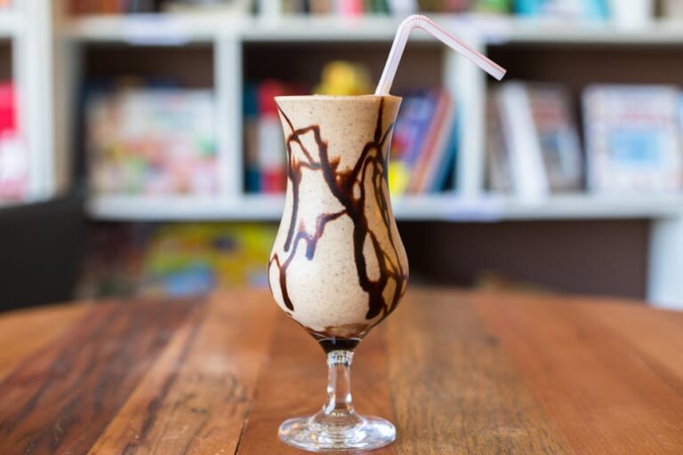 chocolate peanut butter shake