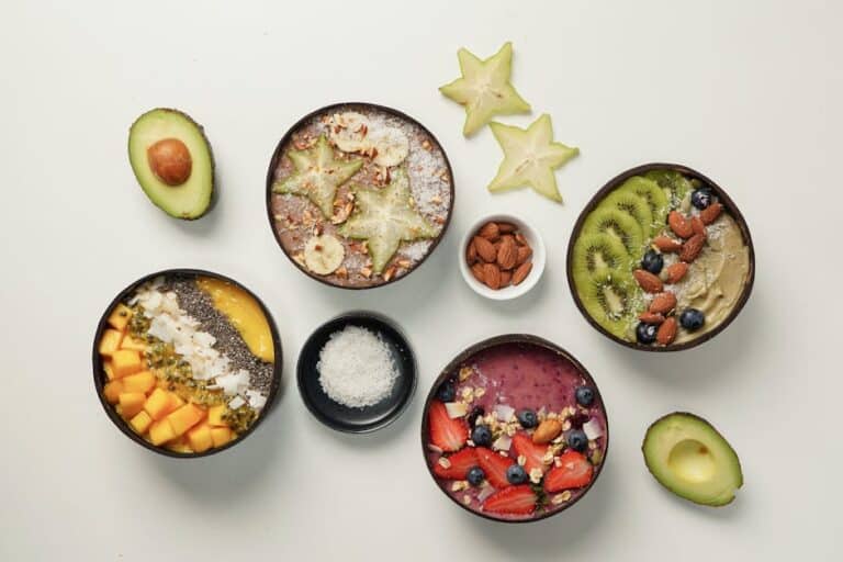 thick passionfruit smoothie bowl